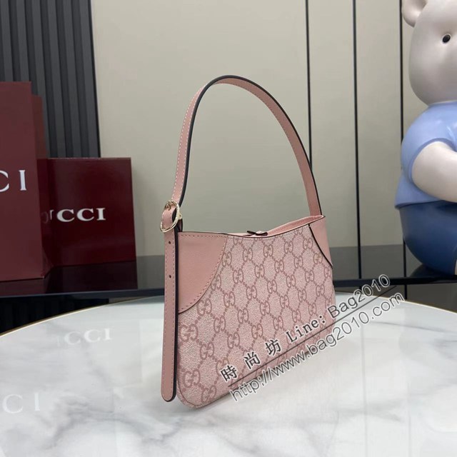 Gucci專櫃古馳最新款Emblem系列超迷你肩背包腋下包 jh2640型號：820696